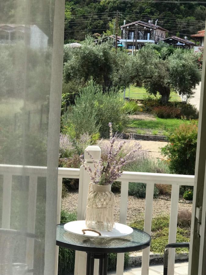 Olivegrove House Lägenhet Vourvourou Exteriör bild