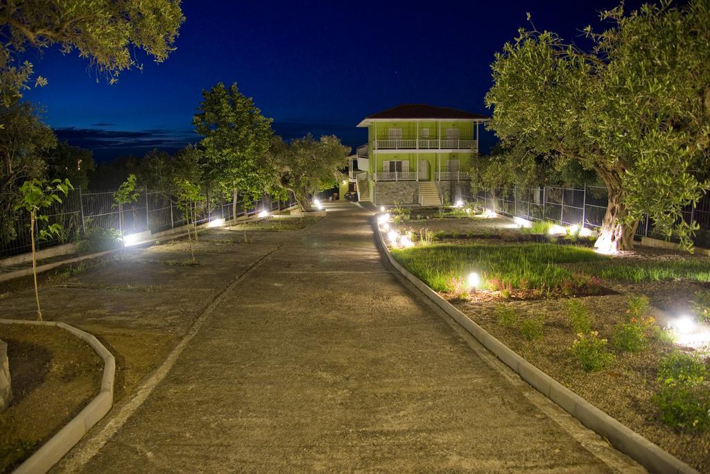 Olivegrove House Lägenhet Vourvourou Exteriör bild