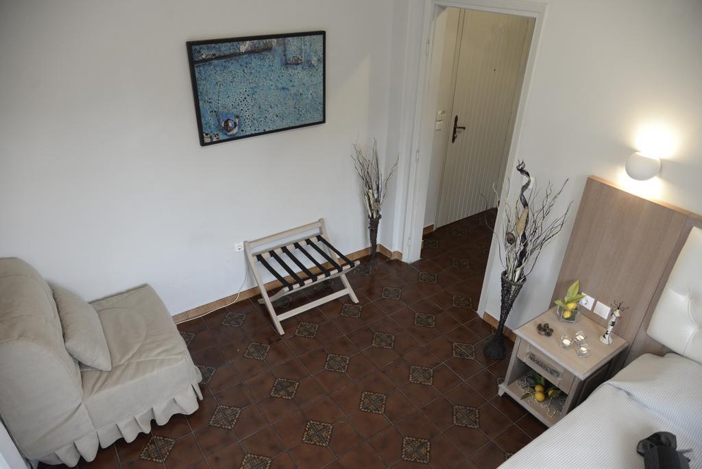 Olivegrove House Lägenhet Vourvourou Exteriör bild